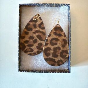 Nickel & Suede Medium Leopard Print Teardrop Earrings